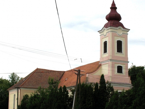 Farský kostol sv. Michala archanjela v Seliciach